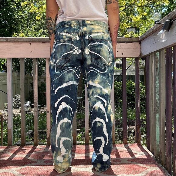 Eclectic one of one painted vintage jeans 36 - Picture 3 of 10